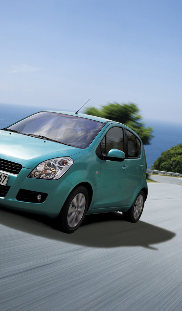  Новый автомобиль Suzuki Splash