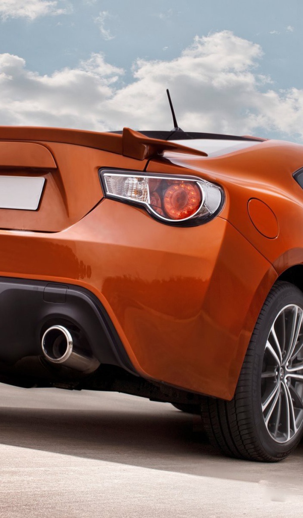 Японский автомобиль Тойота GT86