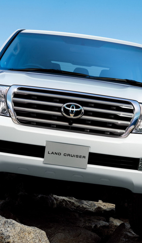 Новый автомобиль Toyota Land Cruiser 200