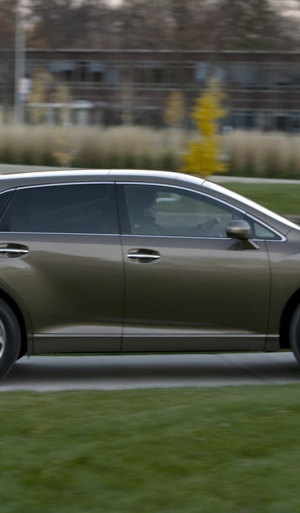 Новый автомобиль Toyota Venza