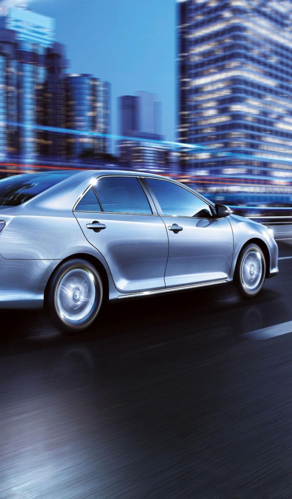 Фото автомобиля Toyota Camry