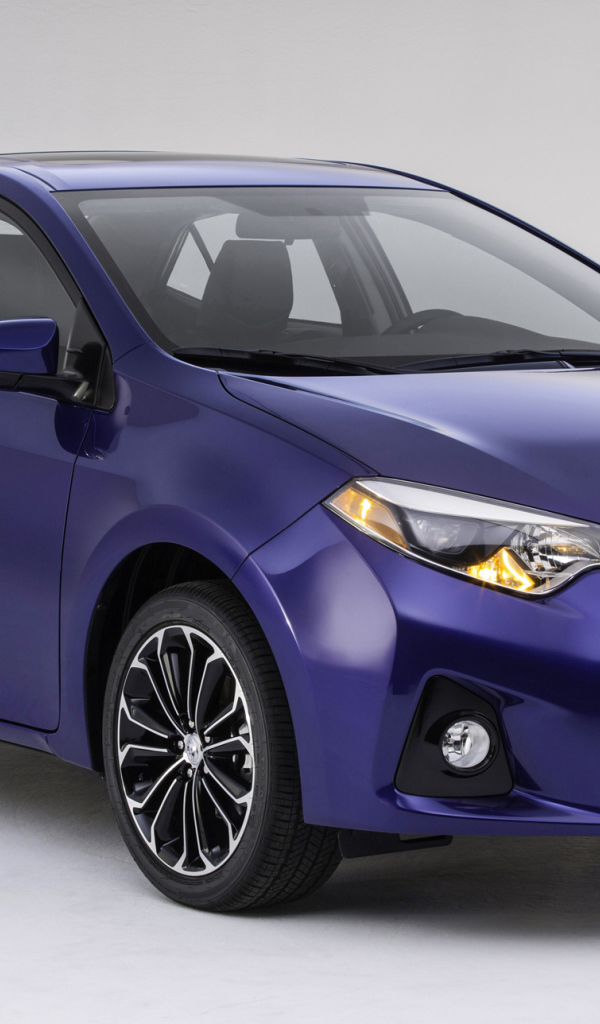 Надежный автомобиль Toyota Corolla 2014