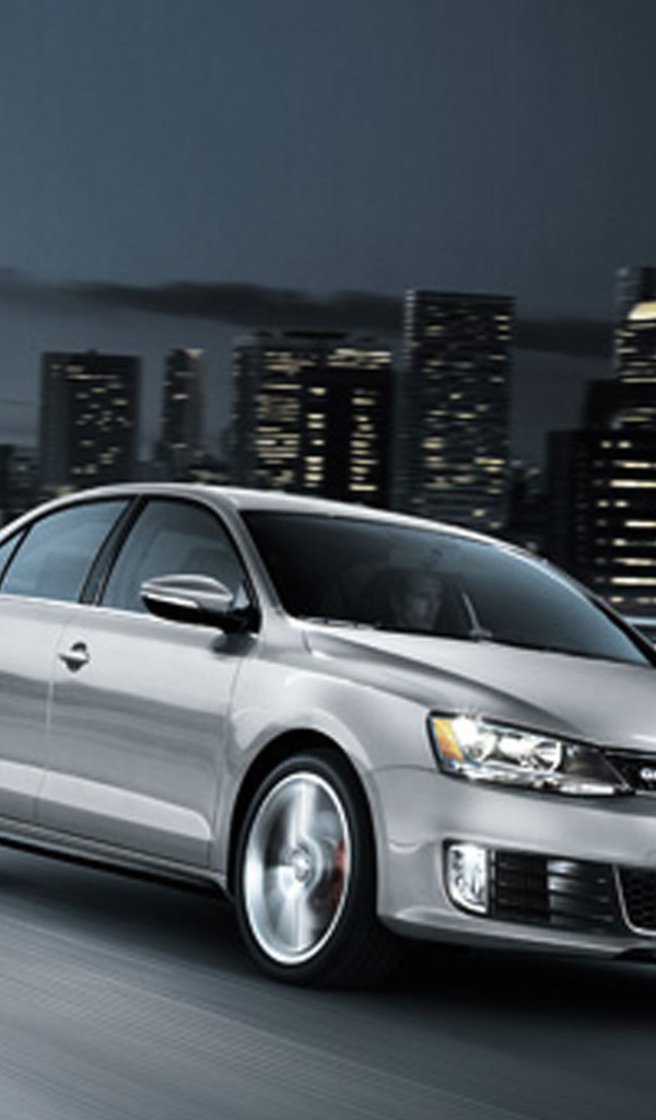 Красивый автомобиль Volkswagen Jetta