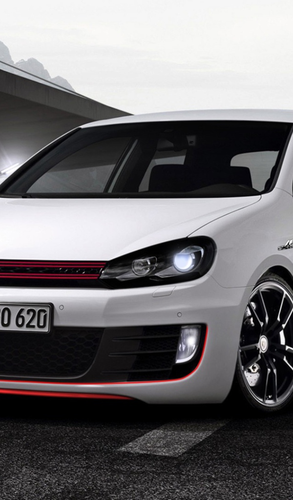 Новый автомобиль Volkswagen Golf