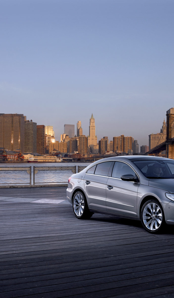 Фото автомобиля Volkswagen Passat