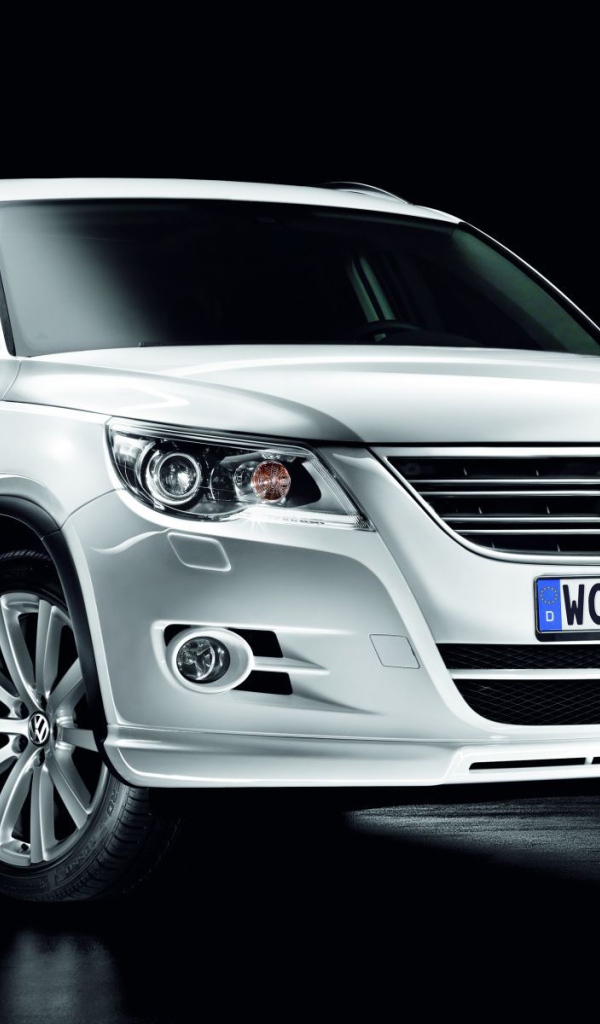 Фото автомобиля Volkswagen Tiguan