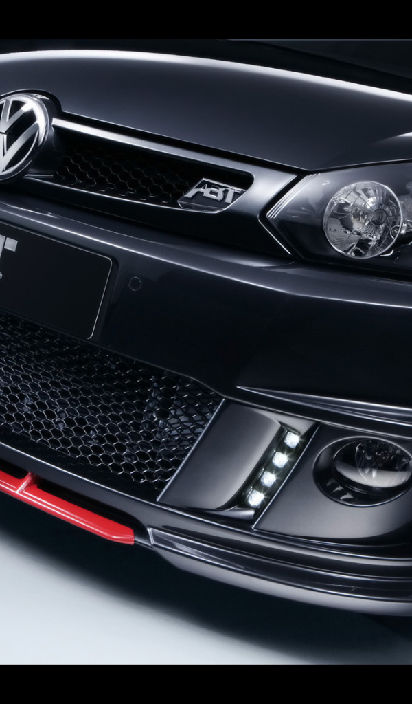 Надежный автомобиль Volkswagen Golf