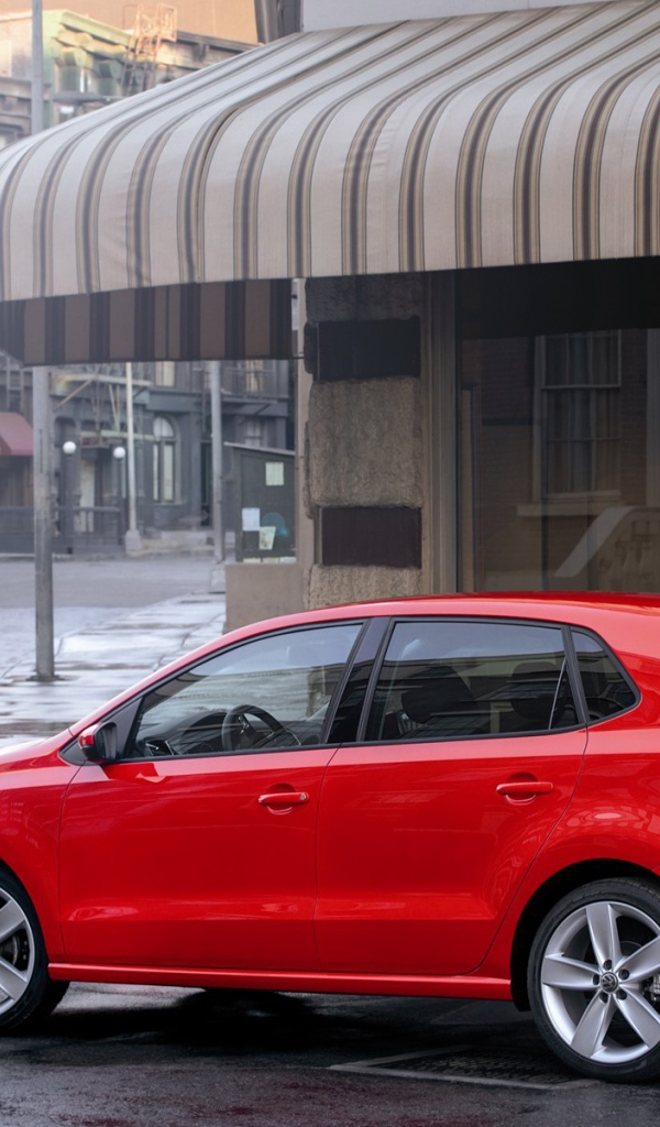 Надежный автомобиль Volkswagen Polo