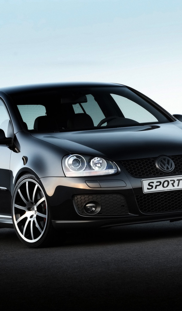 Новая машина Volkswagen Golf