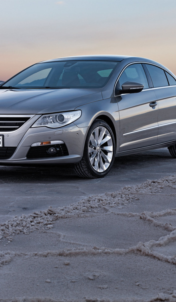 Надежная машина Volkswagen Passat