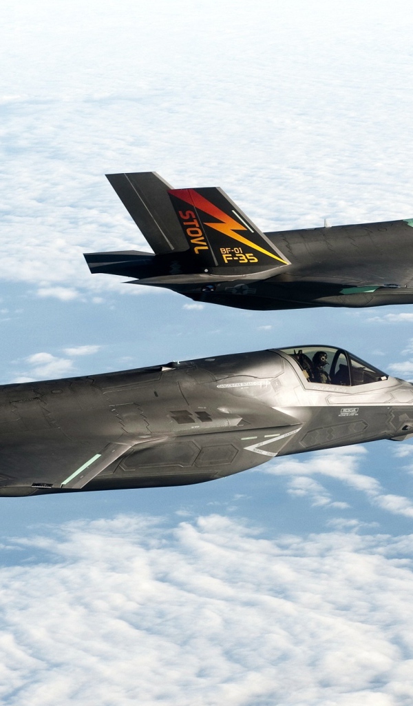 Истребители BF1 и F35