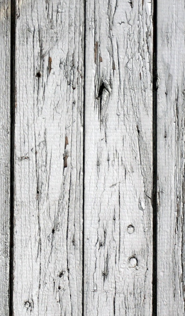 Крашеное дерево