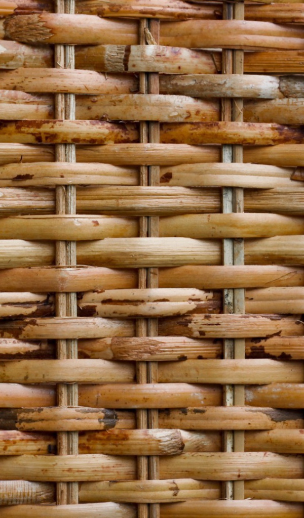 Плетенная корзина