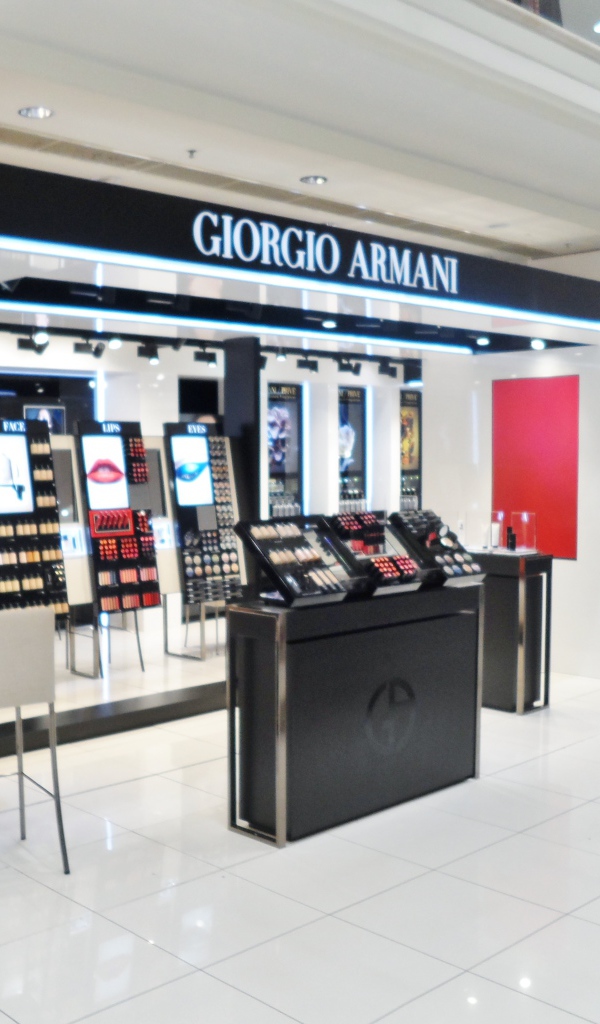 Бутик косметики Giorgio Armani