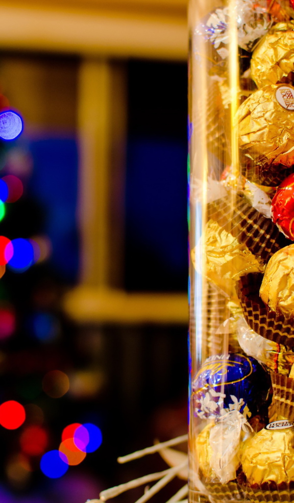 Коробка с конфетами