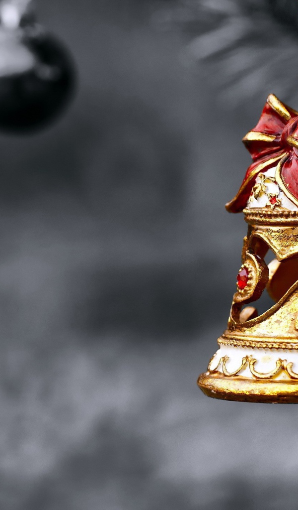 Новогодний колокольчик