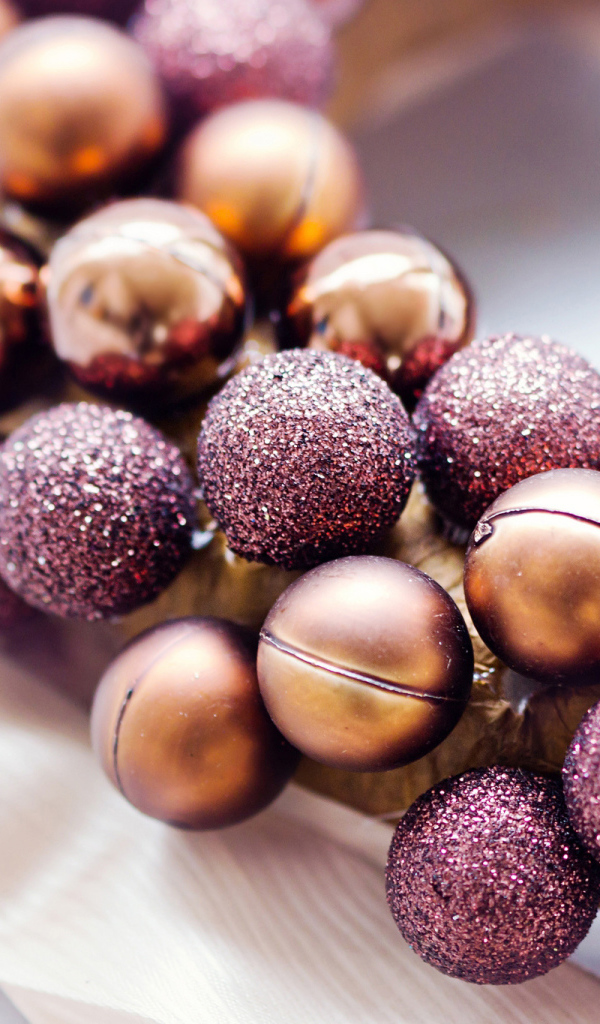 Венок из шариков