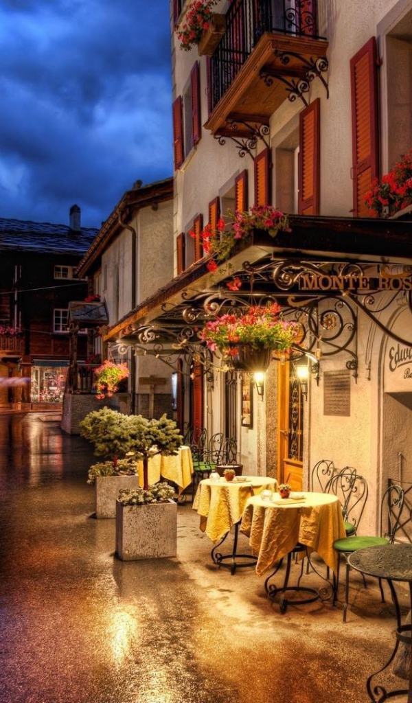 Улица после дождя