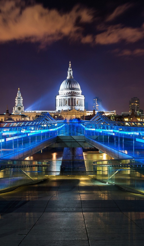 Архитектура ночного Лондона