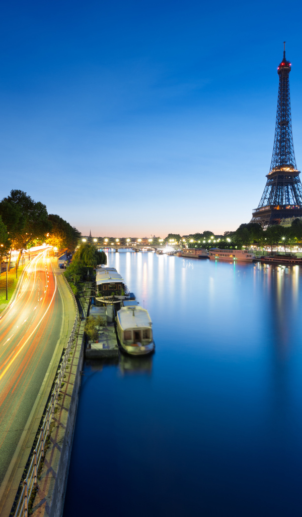 Набережная Парижа