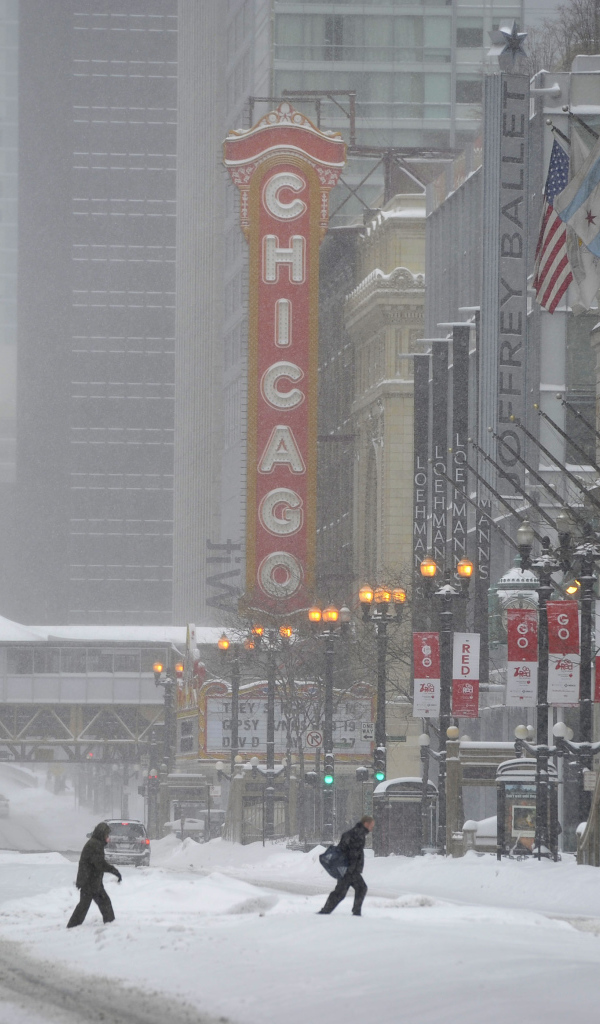 Снежная зима в Чикаго