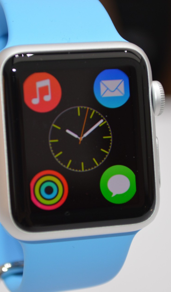 Голубой дизайн Apple Watch