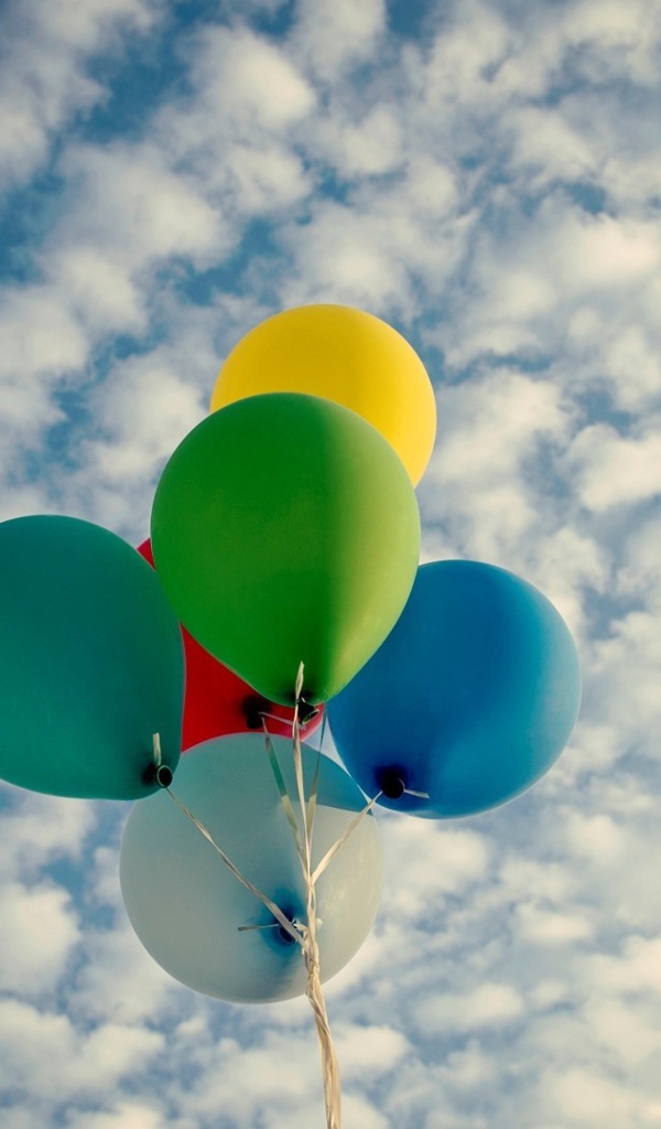 Воздушные разноцветные шары