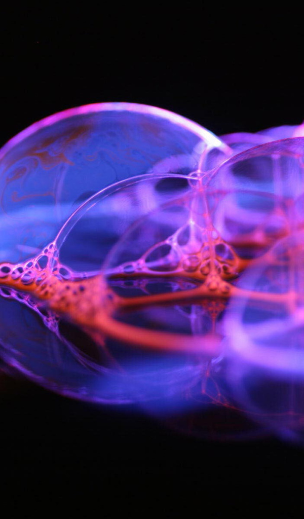 Синие мыльные пузыри