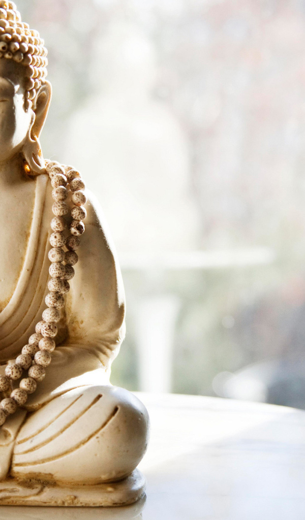 Фигурка Будды с сердцем