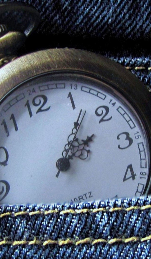 Часы в джинсах