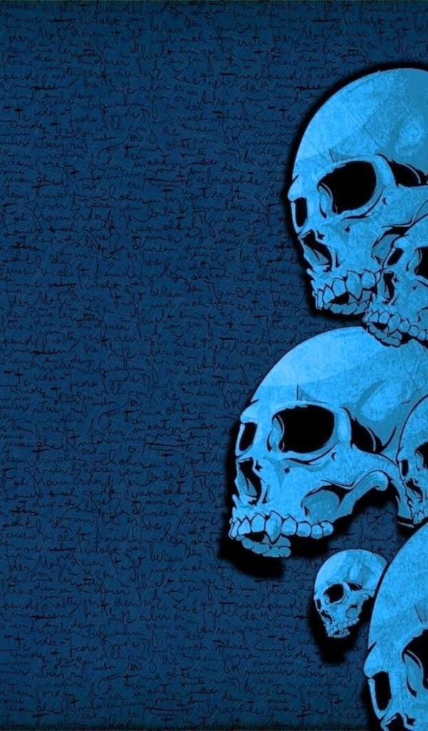 Изображения нескольких черепов