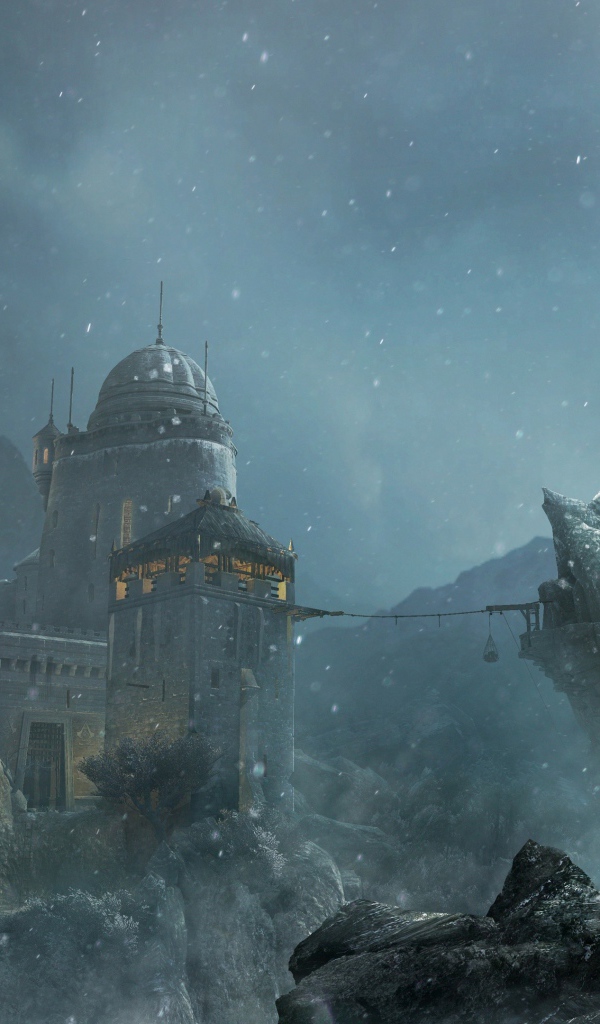 Воин смотрит на крепость