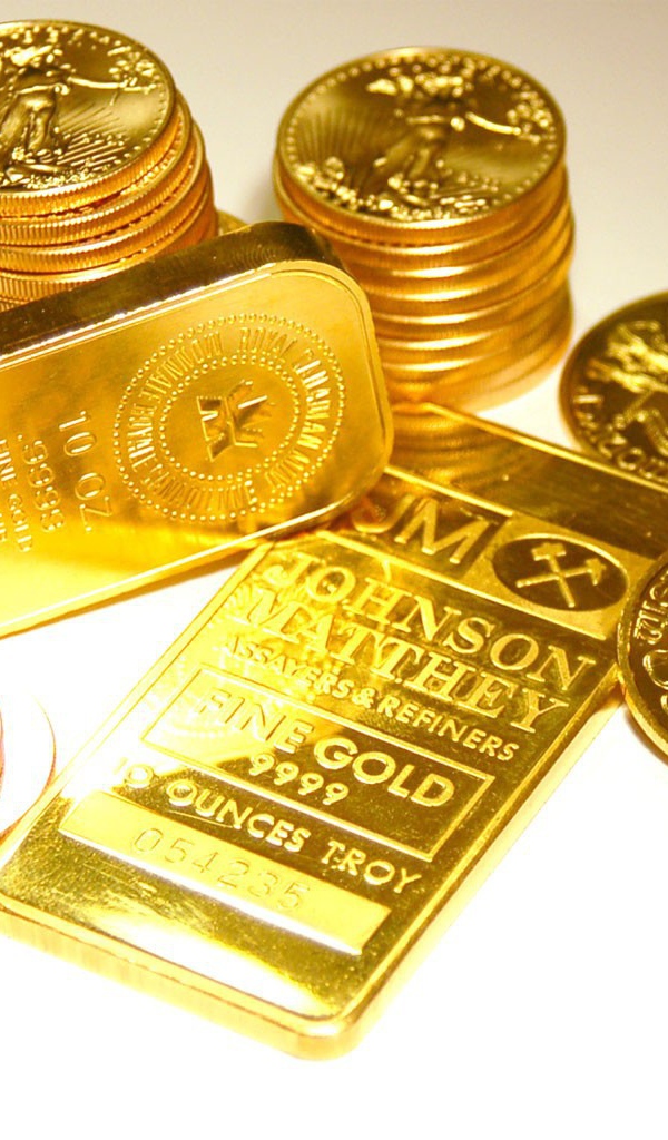 Золотые слитки и монеты