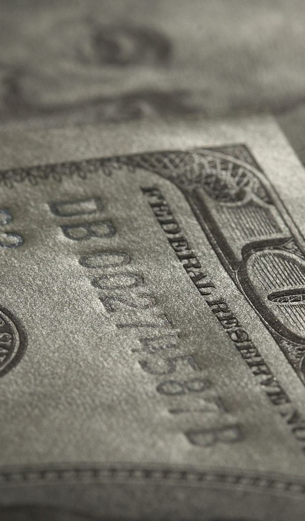 Сто долларов вблизи