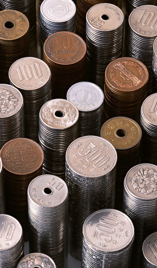 Стопки монет