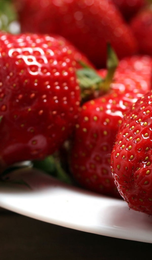 Спелая клубника