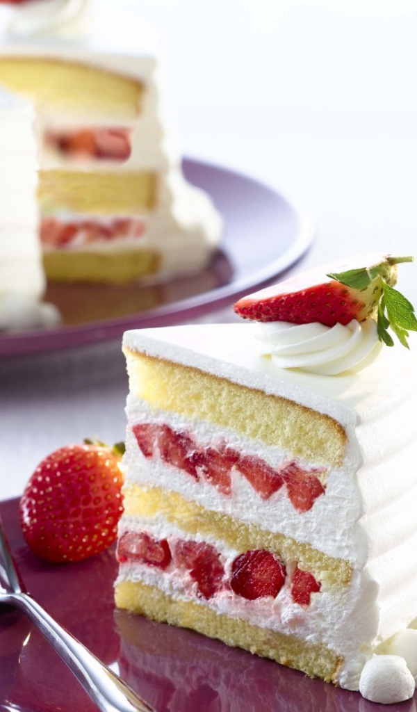 Клубничный торт