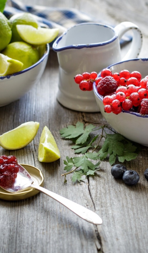 Чаепитие в саду