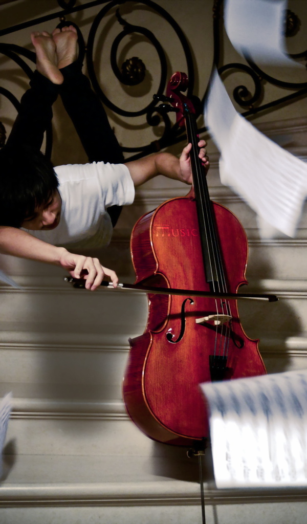 Игра на виолончели
