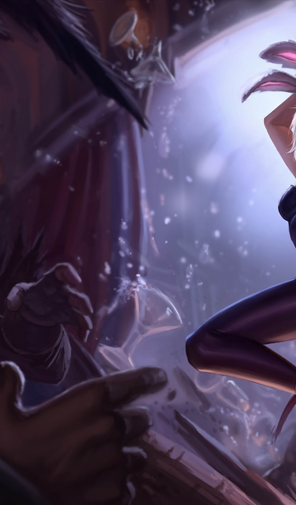 Девушка с большим мечом