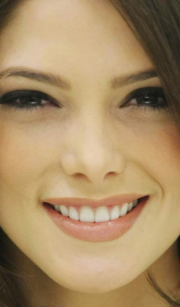 Актриса Эшли Грин