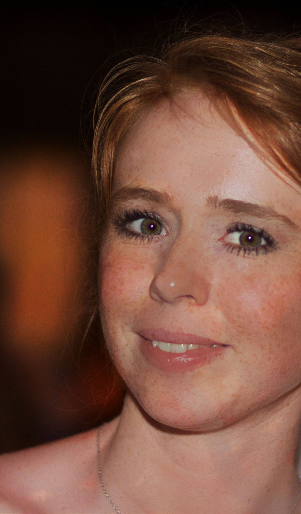 Невеста с веснушками