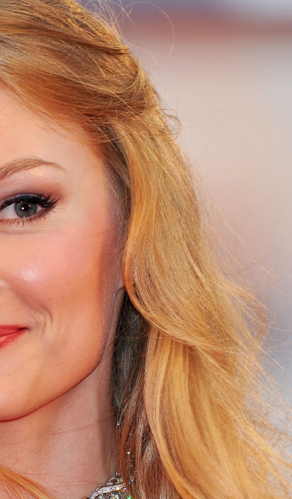 Очаровательная актриса Светлана Ходченкова