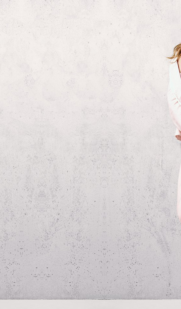 Девушка в пижаме