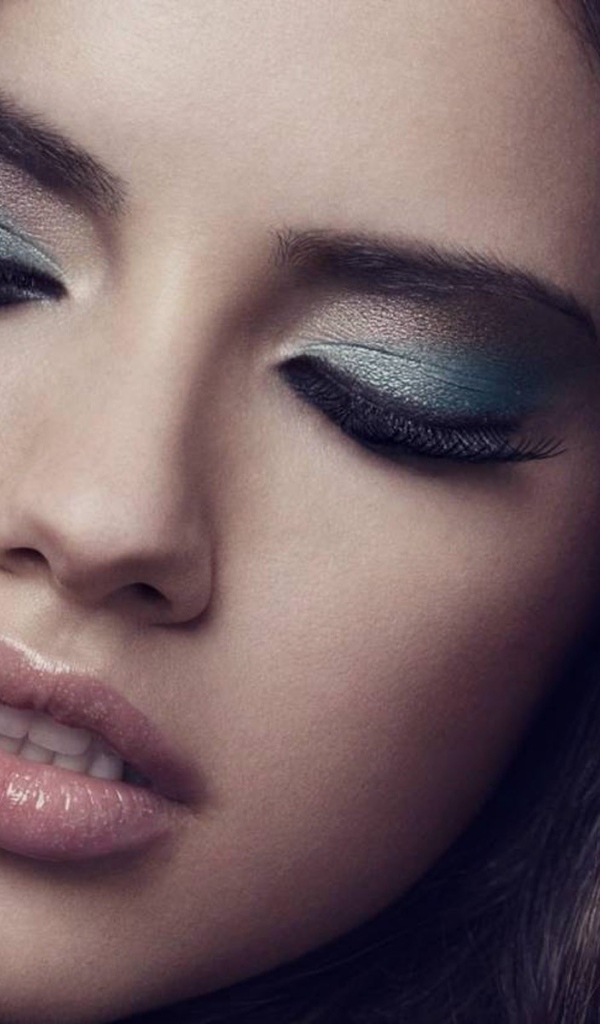 Кинозвезда Адриана Лима