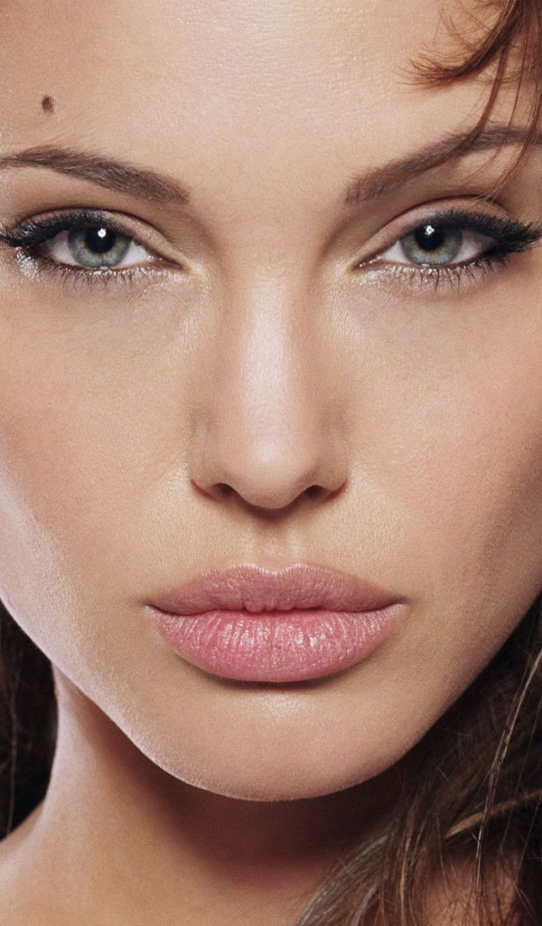 Популярная Актриса Анджелина Джоли