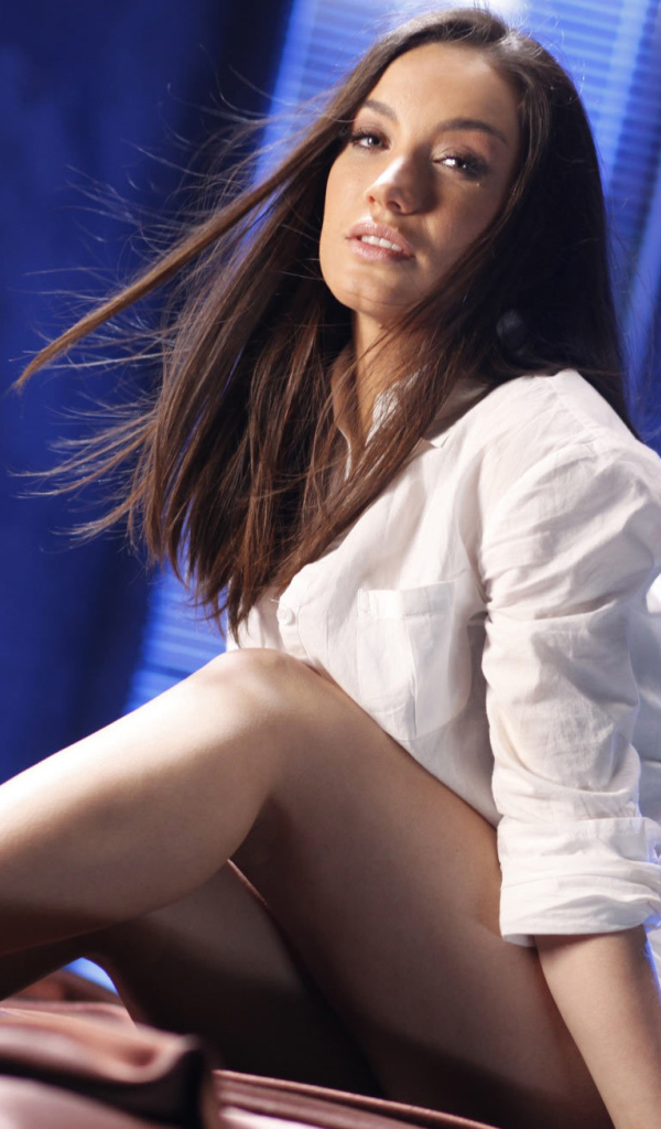 Популярная Виктория Дайненко