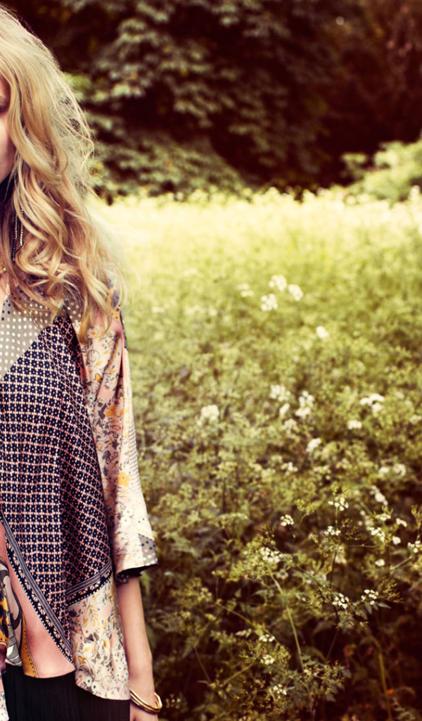 Популярная актриса Марина Линчук