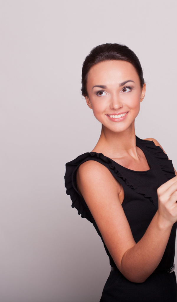 Популярная актриса Настасья Самбурская