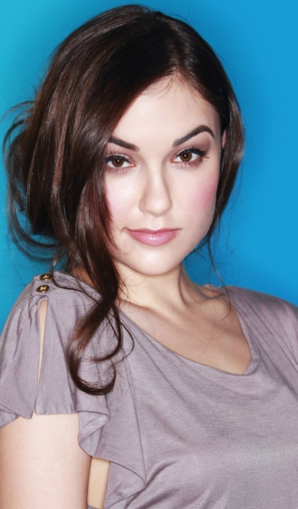 Популярная актриса Саша Грей